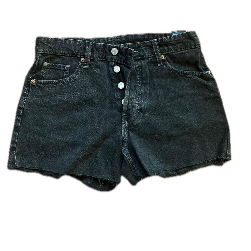 H&M 90's BOYFRIEND SHORTS LOW WAIST SHORT BOYFRIEND